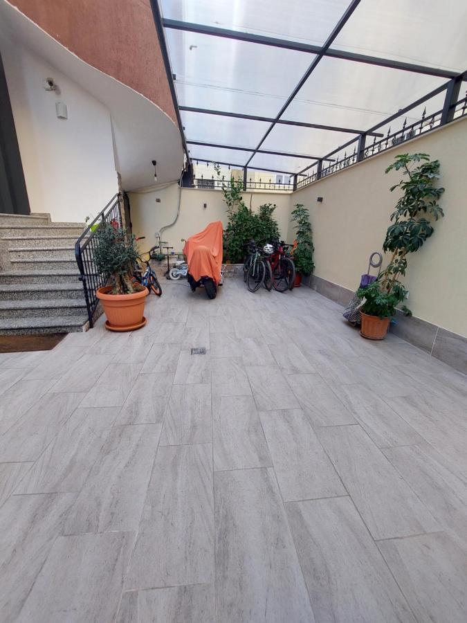 Vila Tafa Apartments Ap3 ティラナ エクステリア 写真
