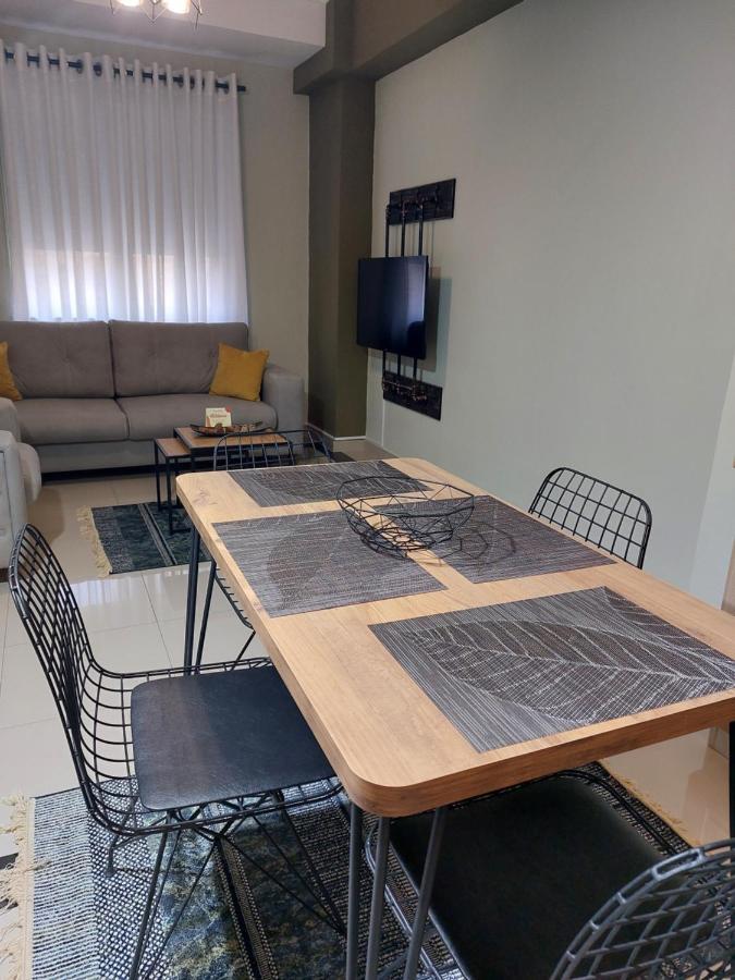 Vila Tafa Apartments Ap3 ティラナ エクステリア 写真