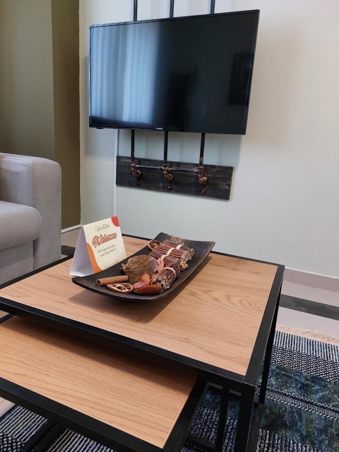 Vila Tafa Apartments Ap3 ティラナ エクステリア 写真