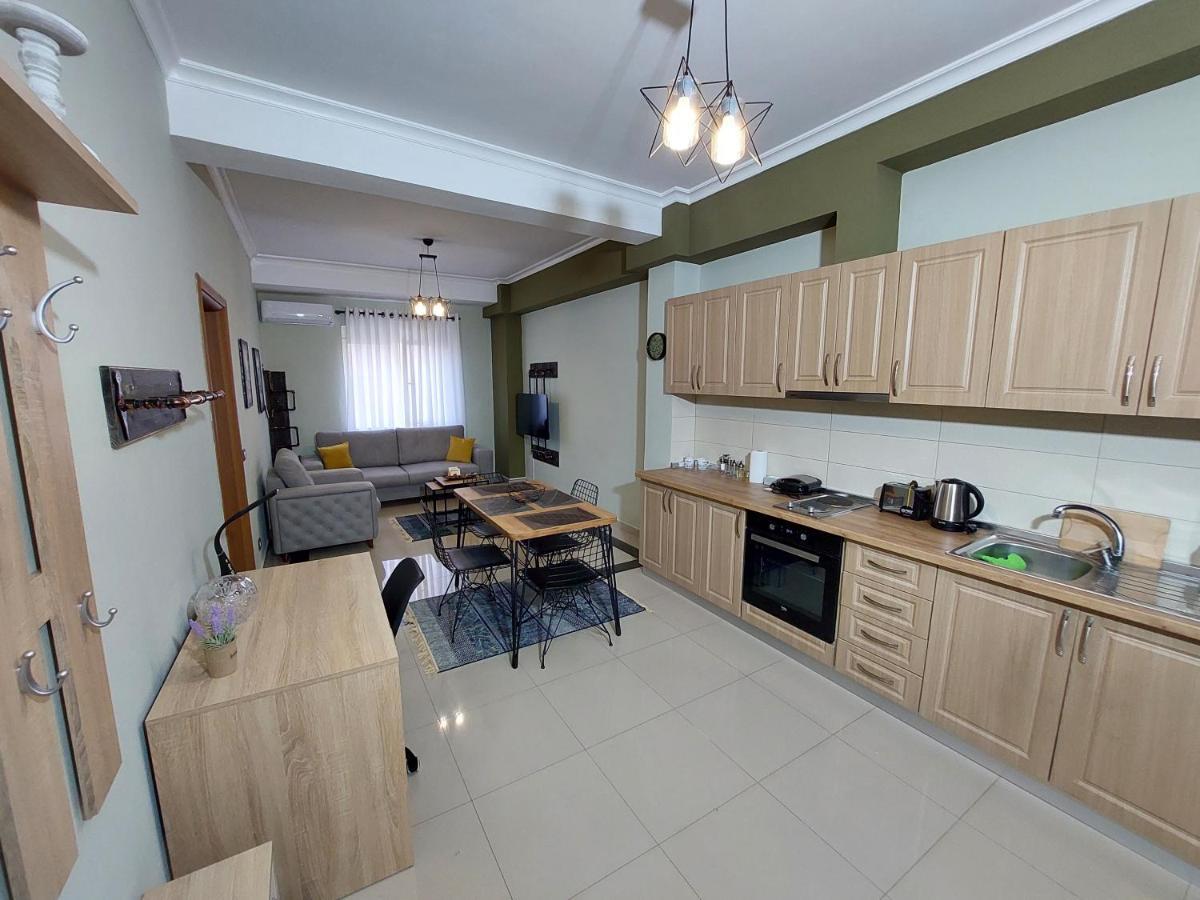 Vila Tafa Apartments Ap3 ティラナ エクステリア 写真