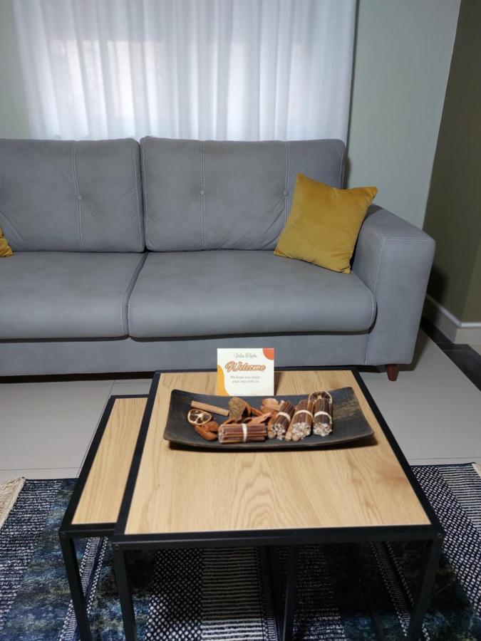 Vila Tafa Apartments Ap3 ティラナ エクステリア 写真